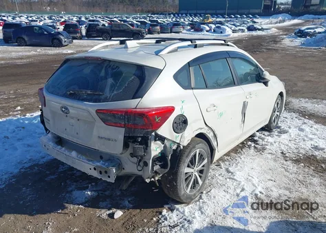 2021 Subaru Impreza Premium 5-Door z USA, uszkodzony, nr VIN 4S3GTAD62M3704635